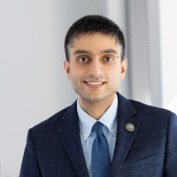 Dr. Erwin Gianchandani